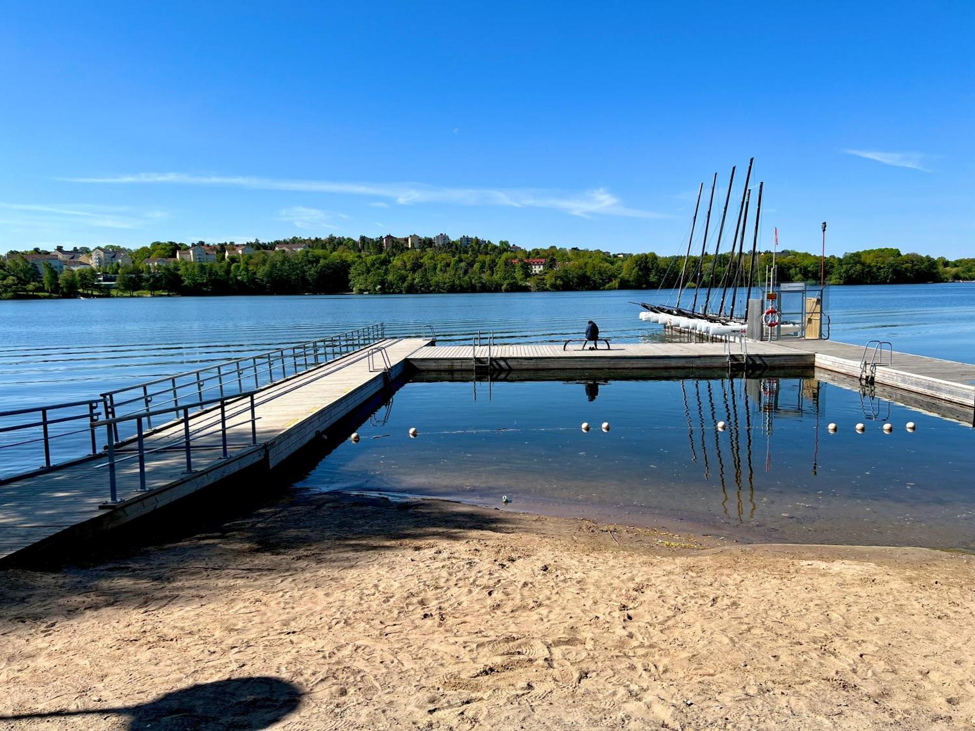 Apartment Historic Near The By The Water Solna